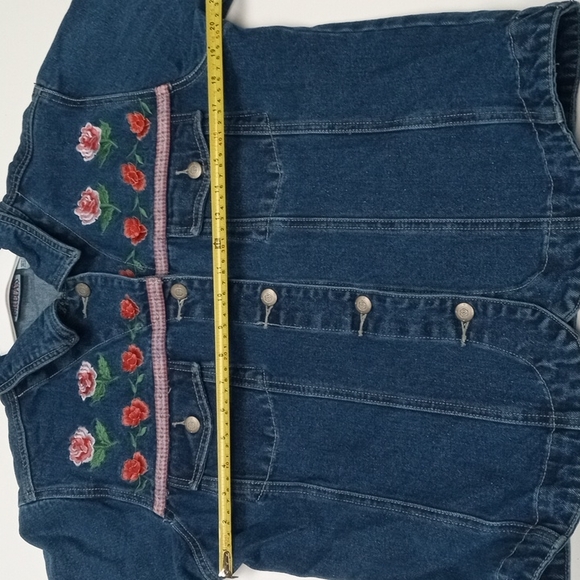 Jean Jacket - Picture 6 of 8